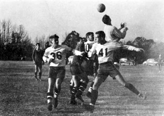 【初心者向け】Jリーグ観戦ガイド！スタジアムでサッカーを楽しもう！ - コンテキスト画像