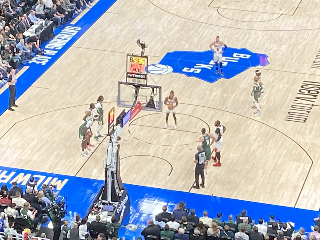 シカゴ・ブルズ 完全ガイド【2025-26シーズン】 | SportsPulse