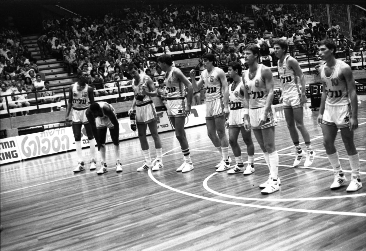 【NBA】レブロン・ジェームズ、通算得点で新記録達成 | SportsPulse