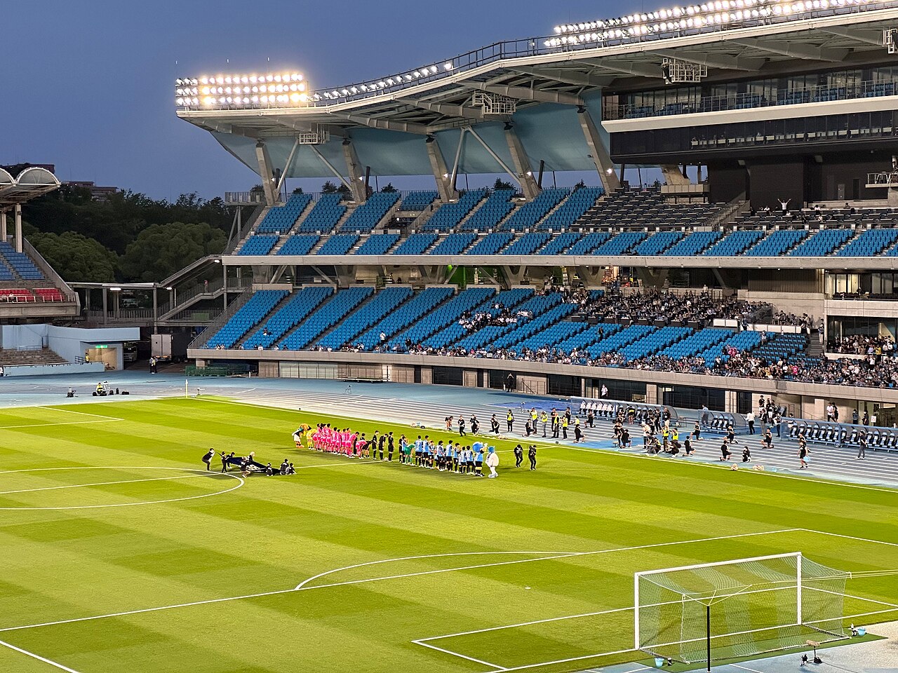 川崎フロンターレ 完全ガイド【2026年最新版】 | SportsPulse