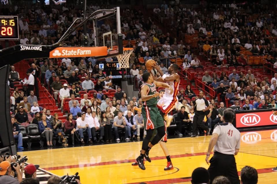 Miami Heat の試合中、Bucks 戦のディフェンス