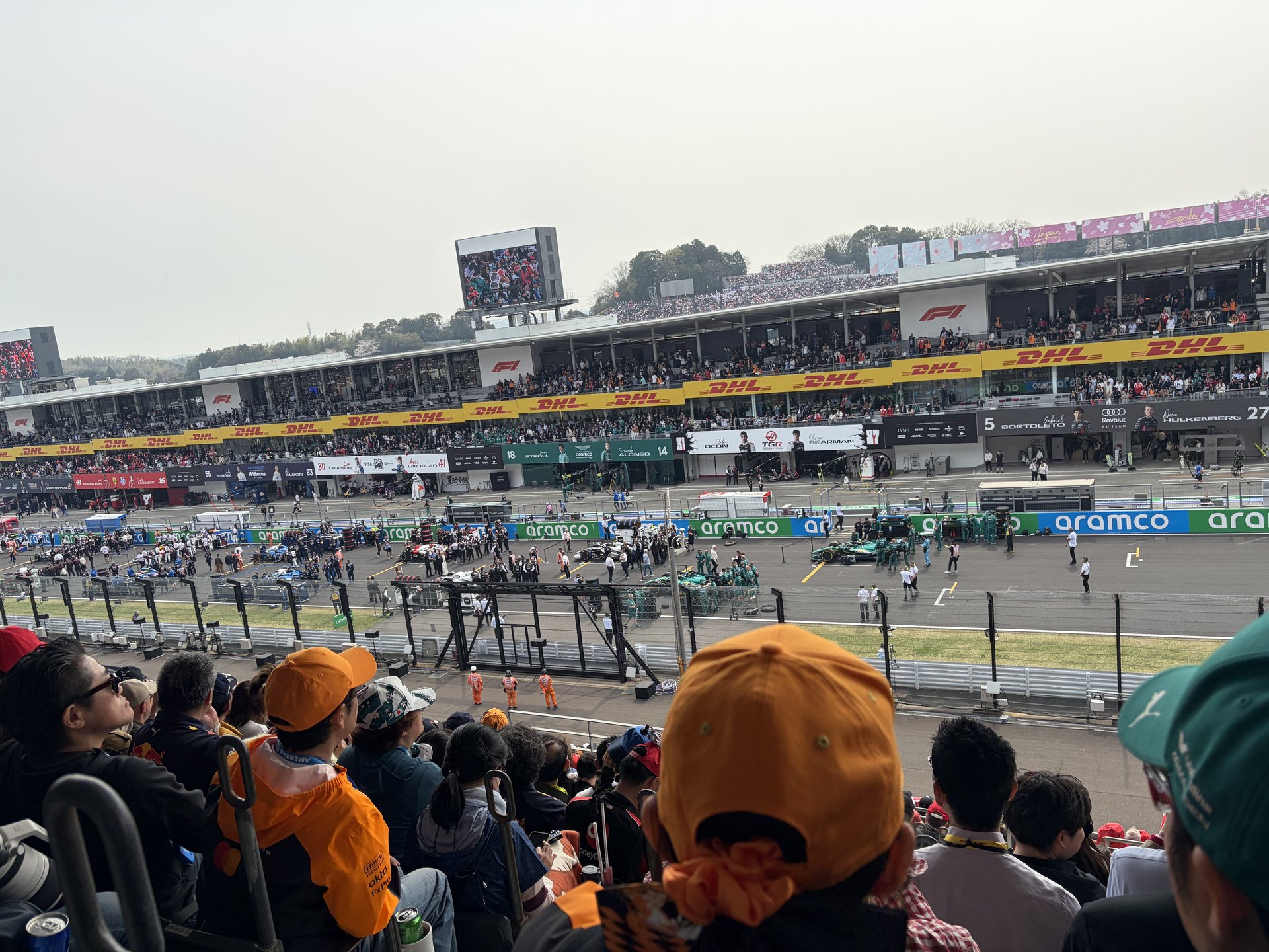鈴鹿メインスタンド観戦