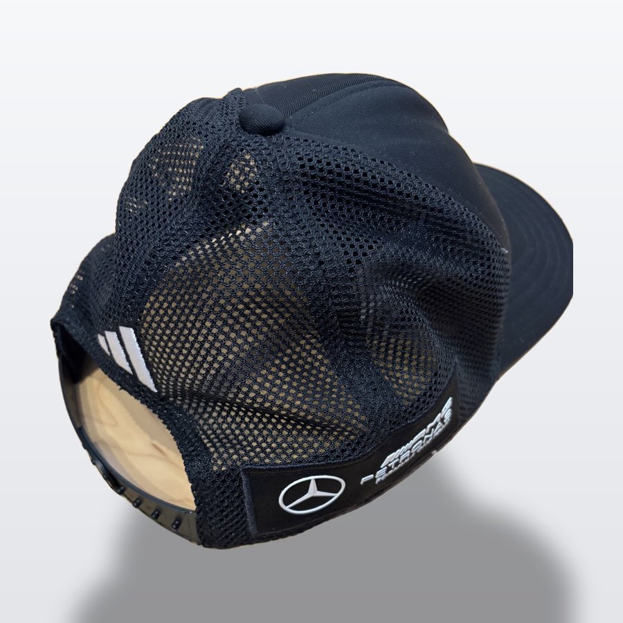 メルセデスAMG F1 adidasキャップ 背面