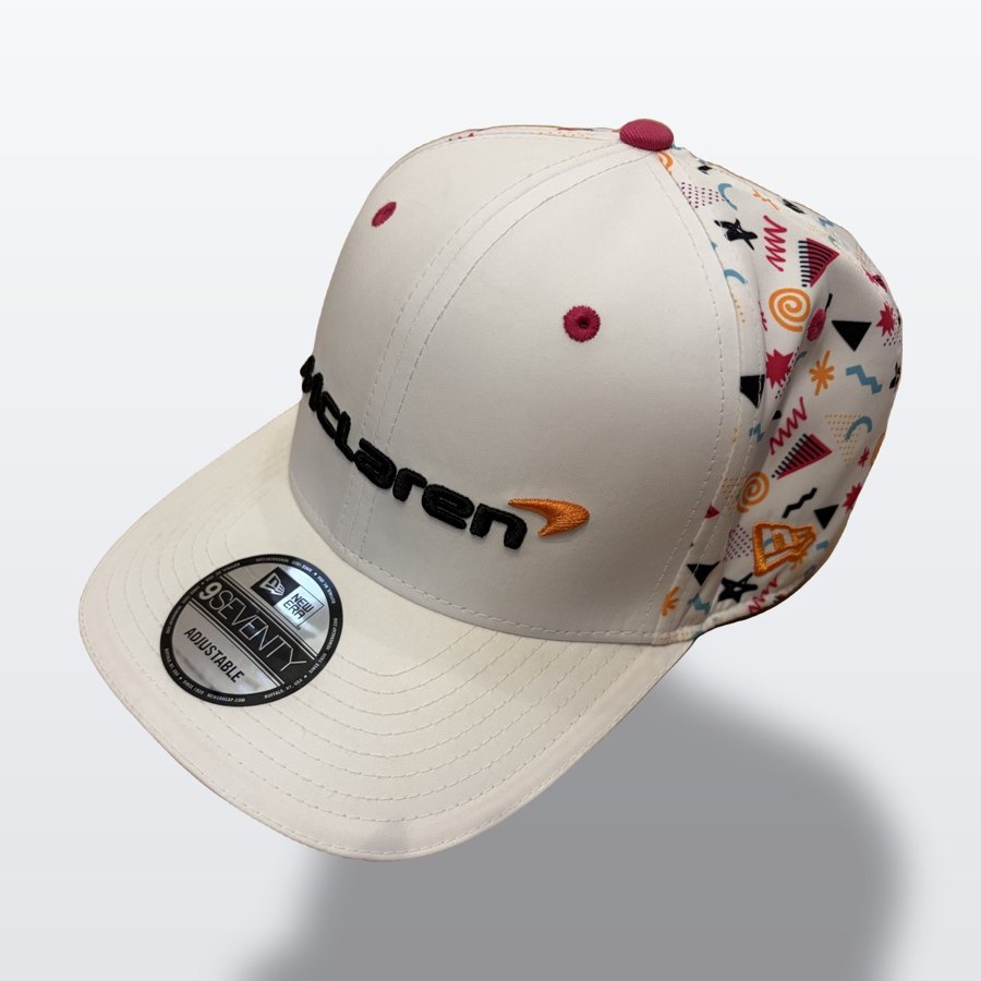 マクラーレン New Era 総柄キャップ 正面